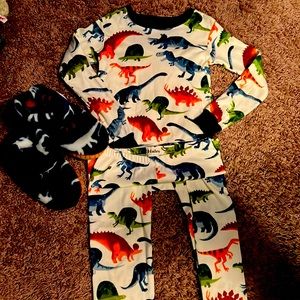Hatley dinosaur Pajamas and slippers